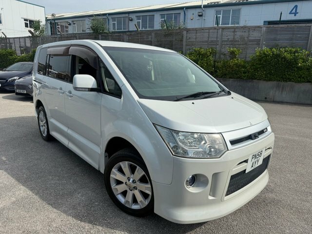 Mitsubishi Delica 2008 Delica D5 2.4 Black #11