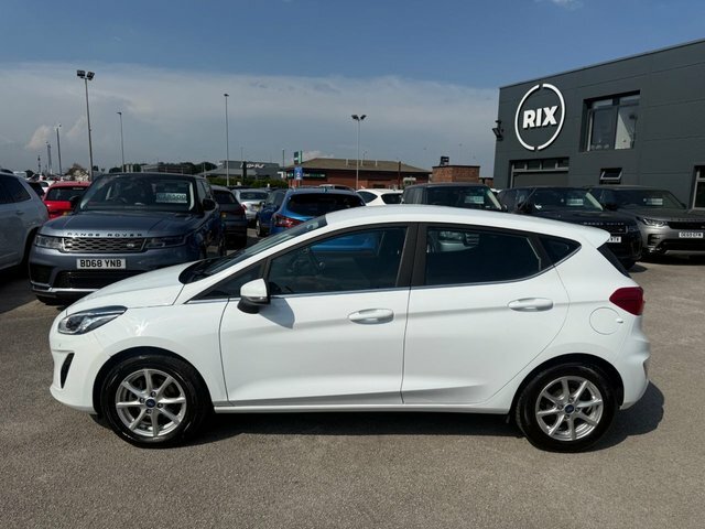 Ford Fiesta Ti-vct Zetec Hatchback White #3