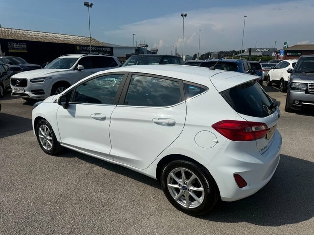 Ford Fiesta Ti-vct Zetec Hatchback White #4