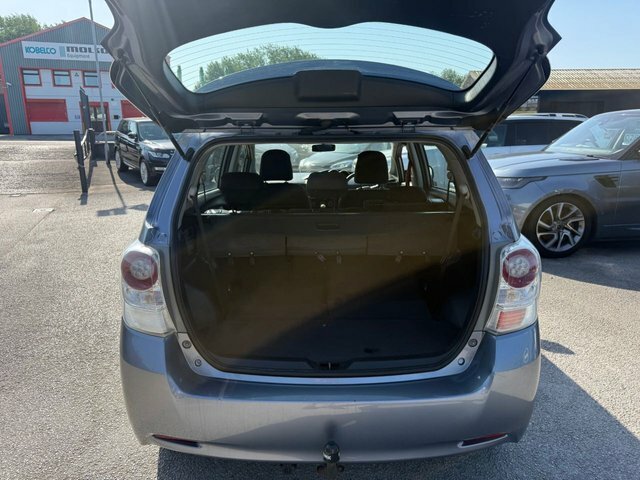Toyota Verso Tr Grey #7
