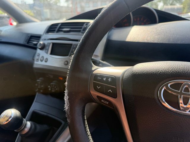 Toyota Verso Tr Grey #16