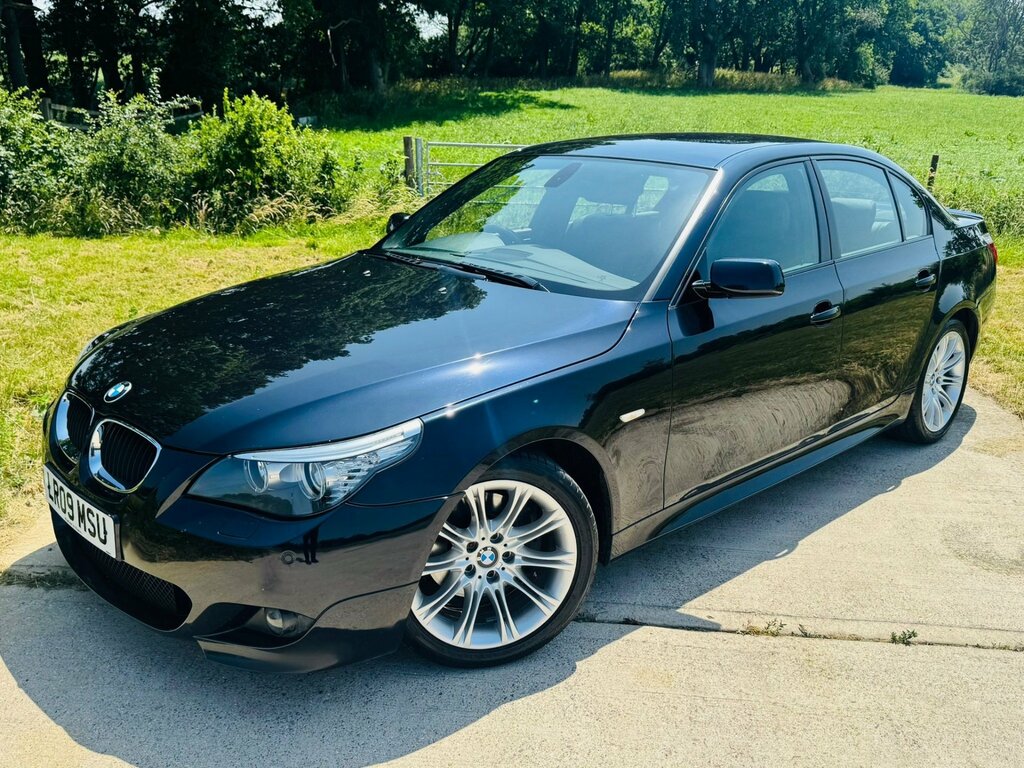 BMW 5 Series 520D Se Black #1
