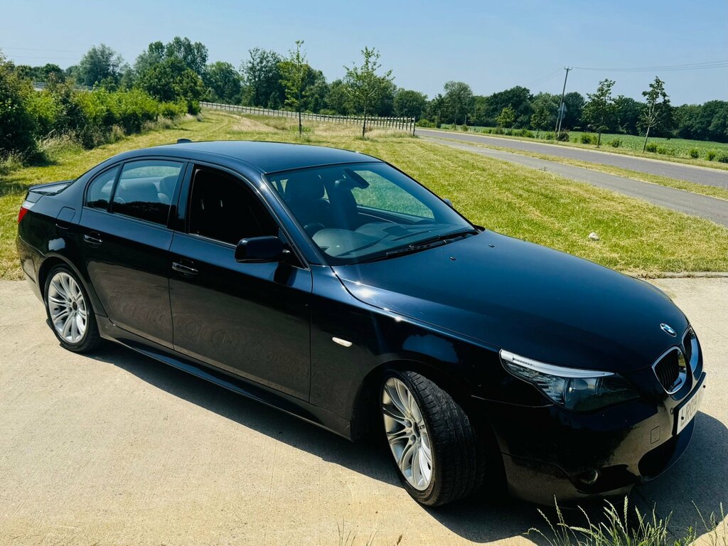 BMW 5 Series 520D Se Black #4
