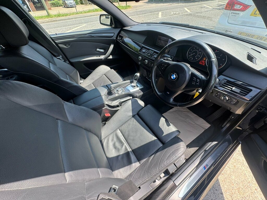 BMW 5 Series 520D Se Black #9