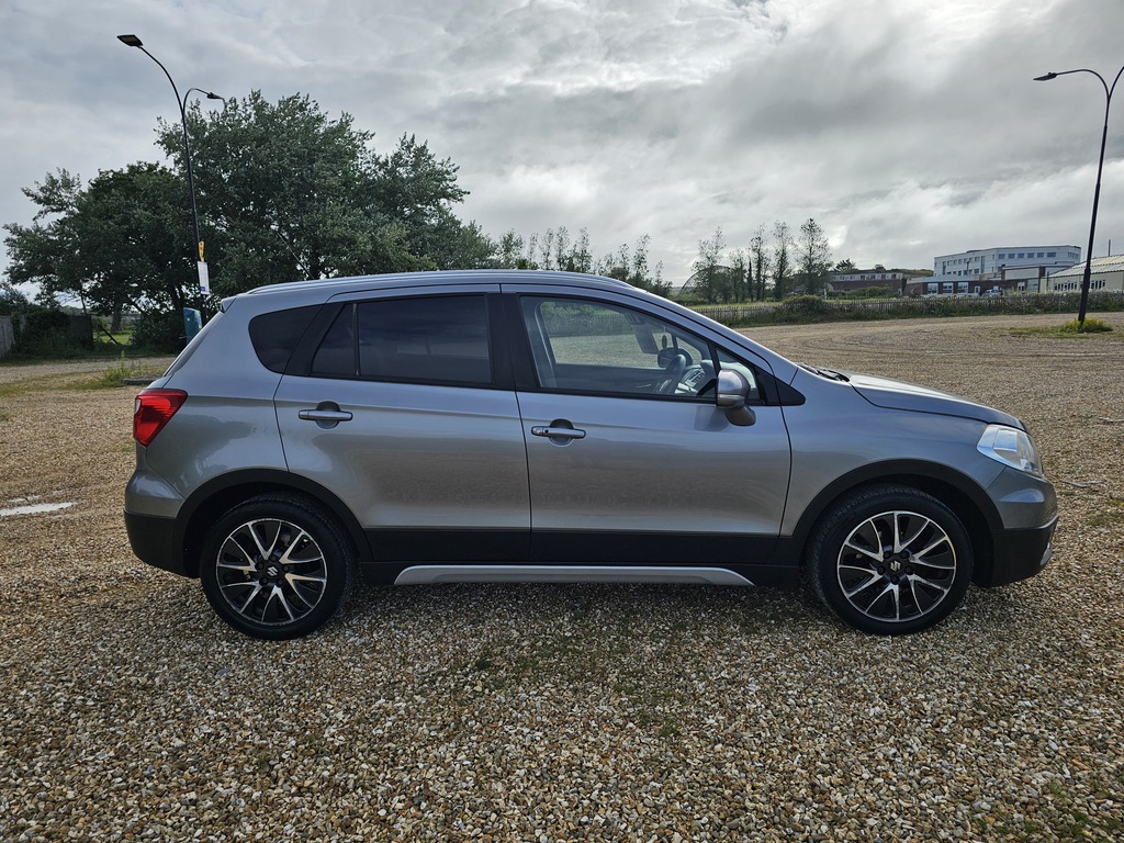 Suzuki SX4 S Cross Hatchback Silver #4