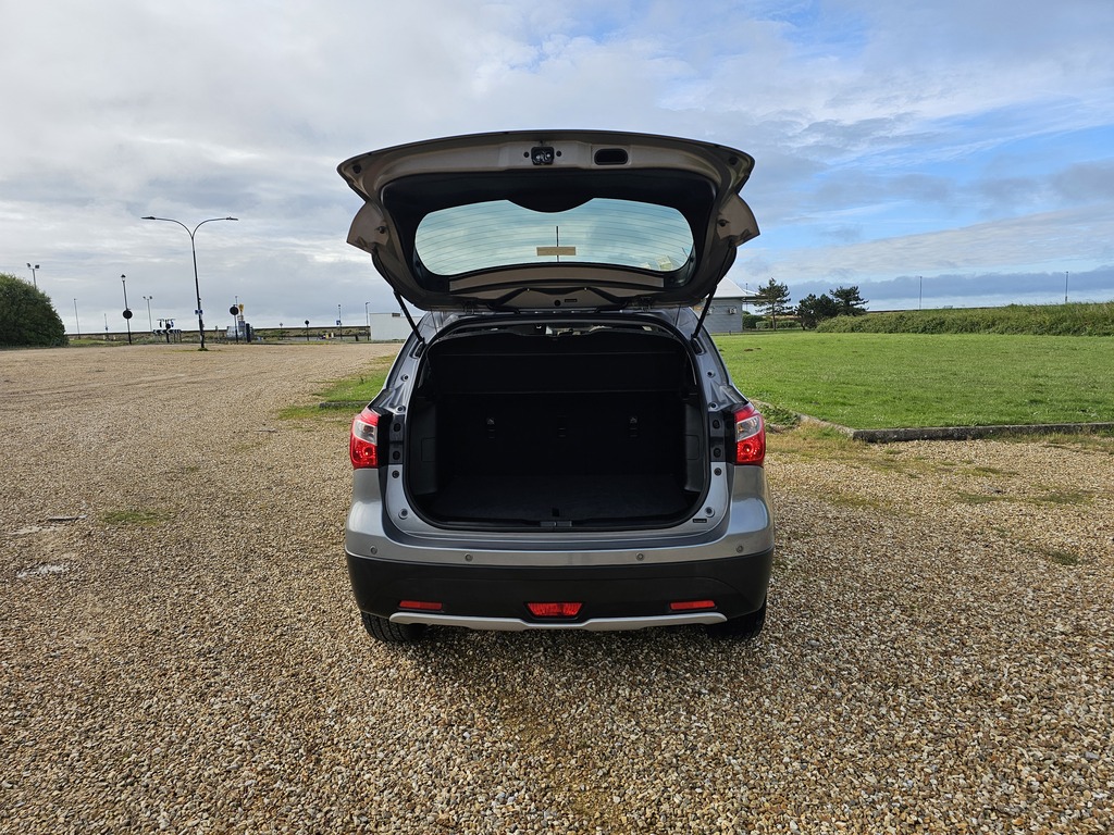 Suzuki SX4 S Cross Hatchback Silver #6