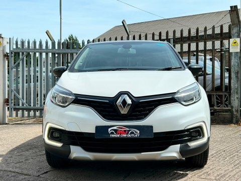 Renault Captur Signature X Nav HN18EBC Black #5