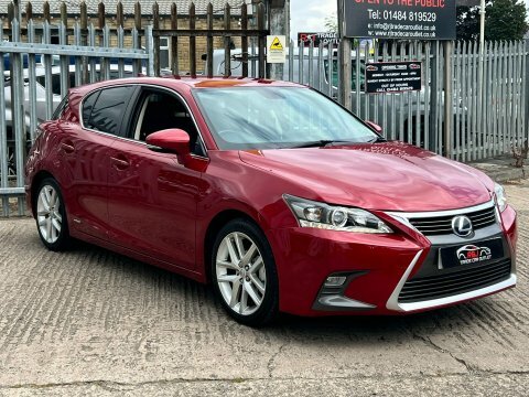 Lexus CT Luxury Red #2