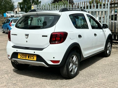 Dacia Sandero Stepway Laureate Dci White #6