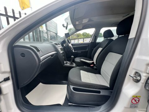 Skoda Octavia 2.0 Tdi Elegance Euro 4 Black #31