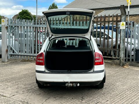 Skoda Octavia 2.0 Tdi Elegance Euro 4 Black #12