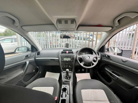 Skoda Octavia 2.0 Tdi Elegance Euro 4 Black #16