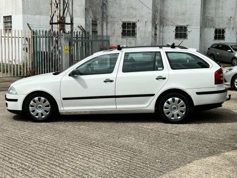 Skoda Octavia 2.0 Tdi Elegance Euro 4 Black #5