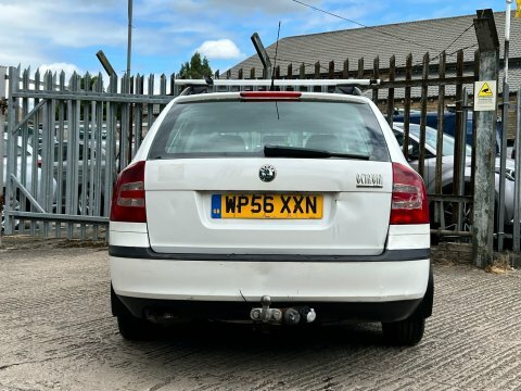 Skoda Octavia 2.0 Tdi Elegance Euro 4 Black #10