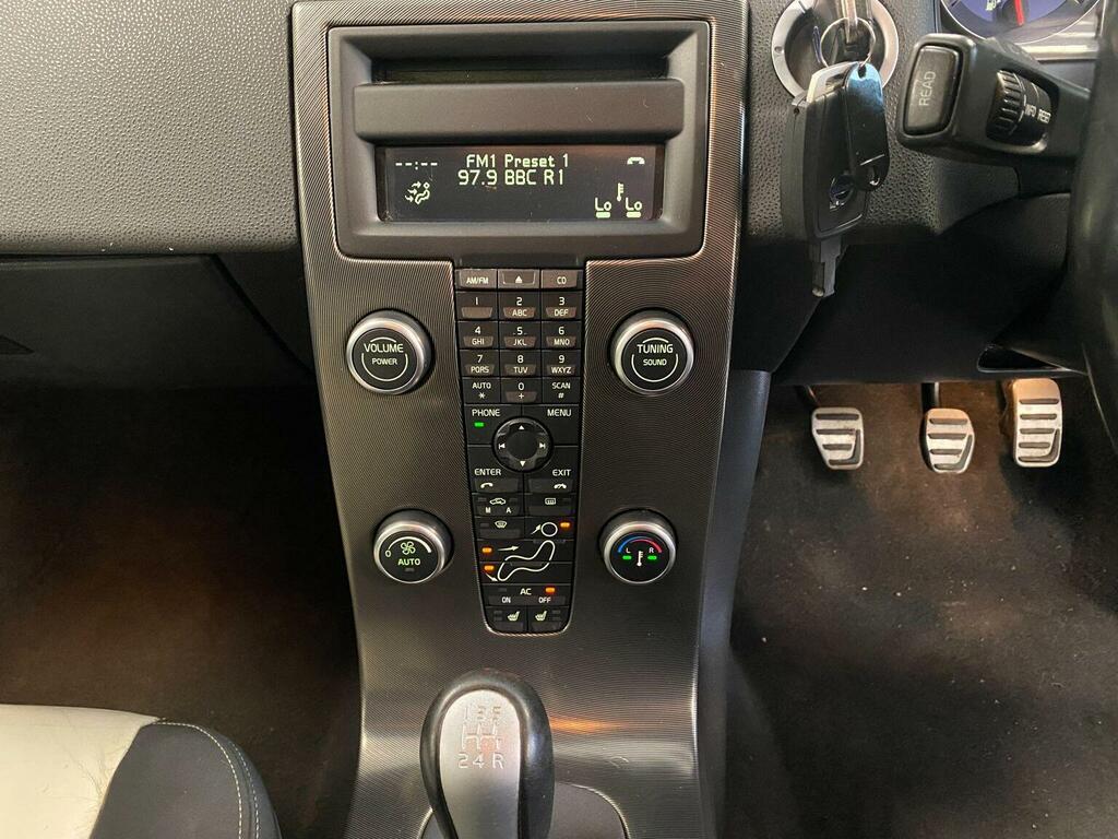Volvo V50 1.6 D Drive S 109 Bhp Black #17