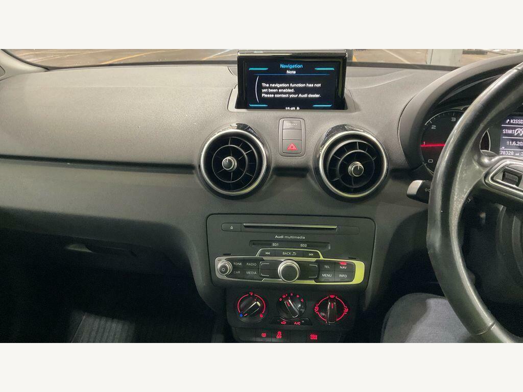 Audi A1 Sportback Tfsi Sport Black #11