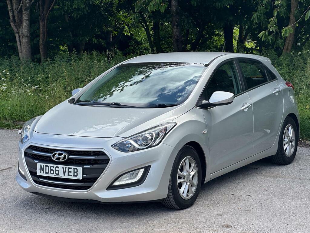 Hyundai I30 1.6 Crdi Blue Drive Se Euro 6 S S Silver #5