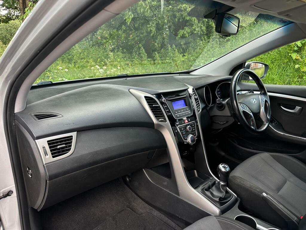Hyundai I30 1.6 Crdi Blue Silver #12