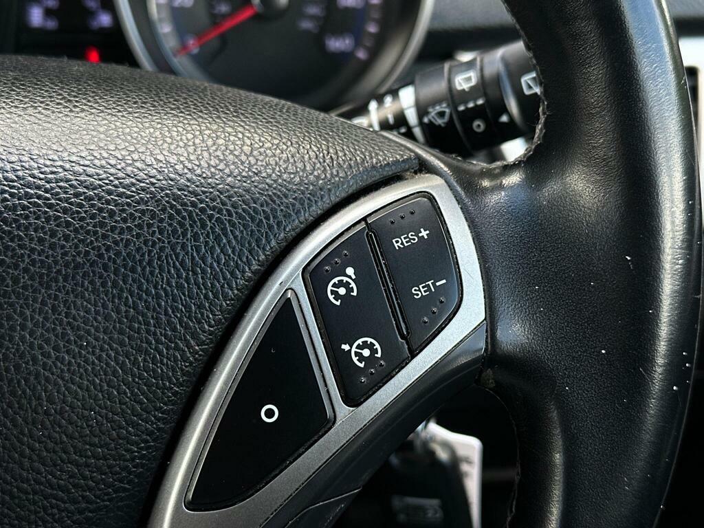Hyundai I30 1.6 Crdi Blue Silver #35