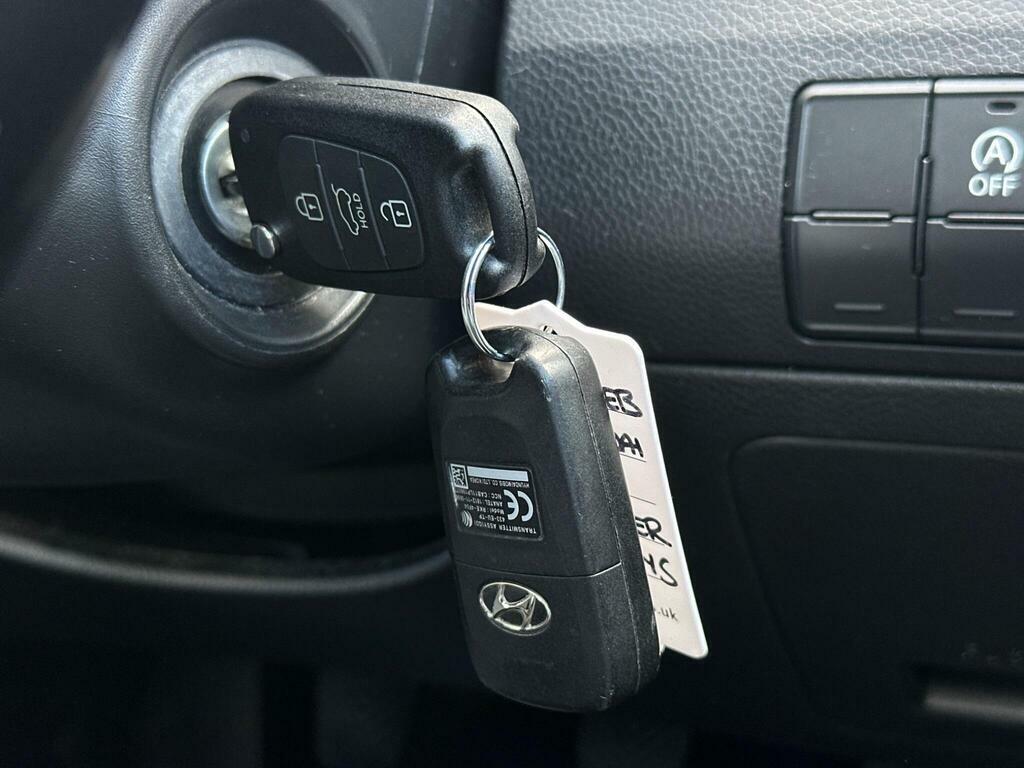 Hyundai I30 1.6 Crdi Blue Silver #34