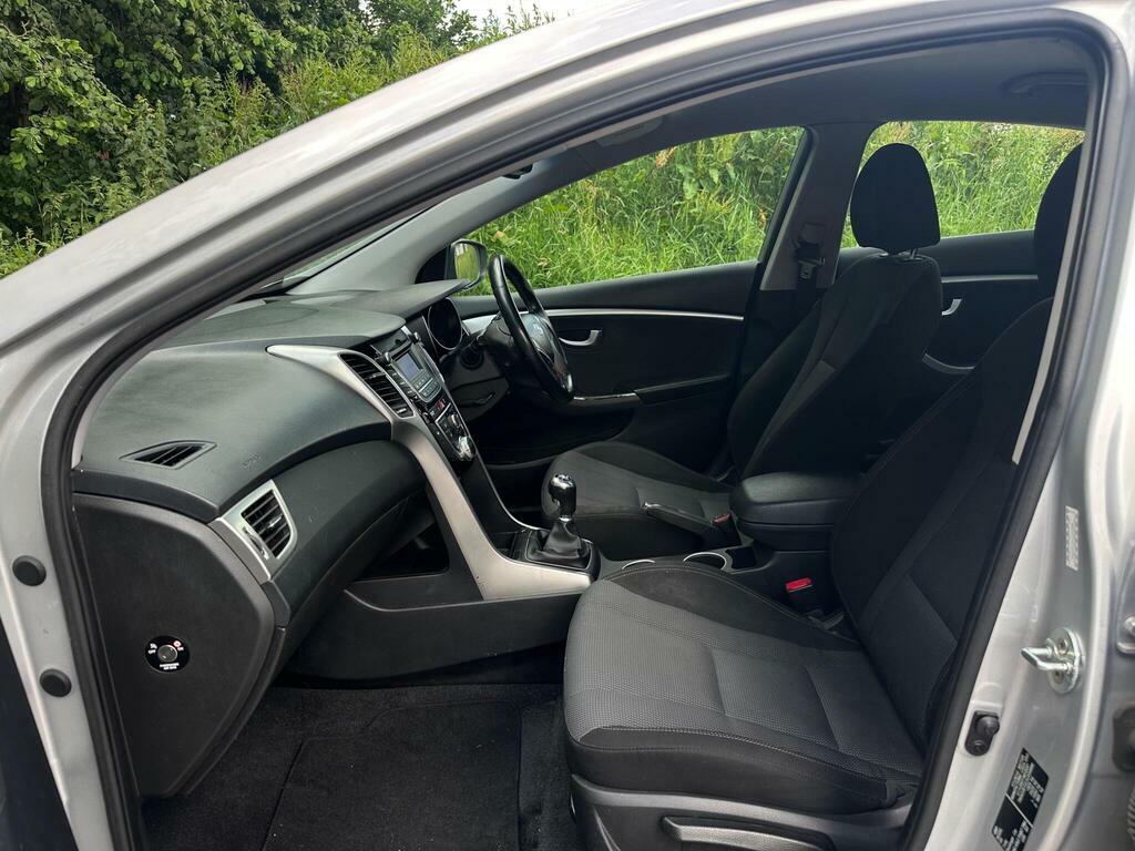 Hyundai I30 1.6 Crdi Blue Silver #13