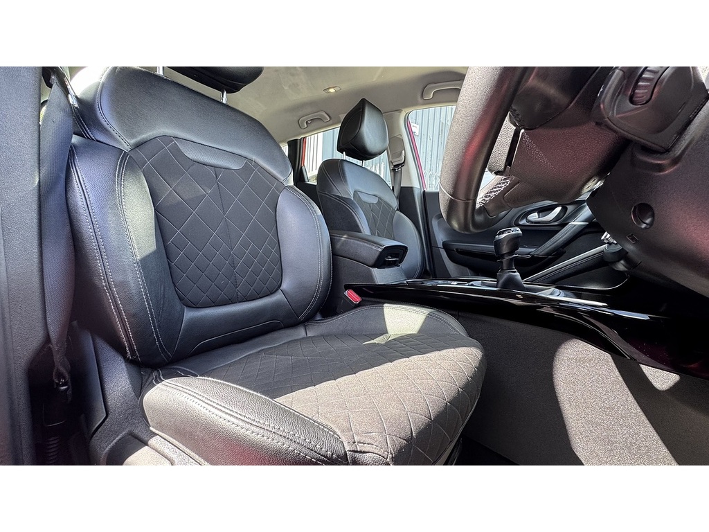 Renault Kadjar Iconic Tce Edc White #16