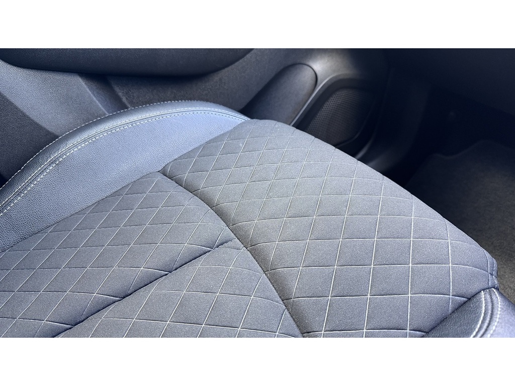 Renault Kadjar Iconic Tce Edc White #18