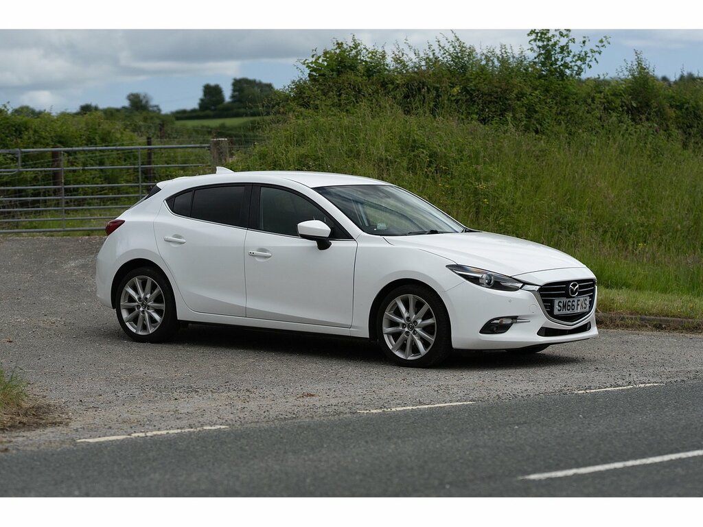 Mazda 3 Skyactiv-g Sport Nav White #4