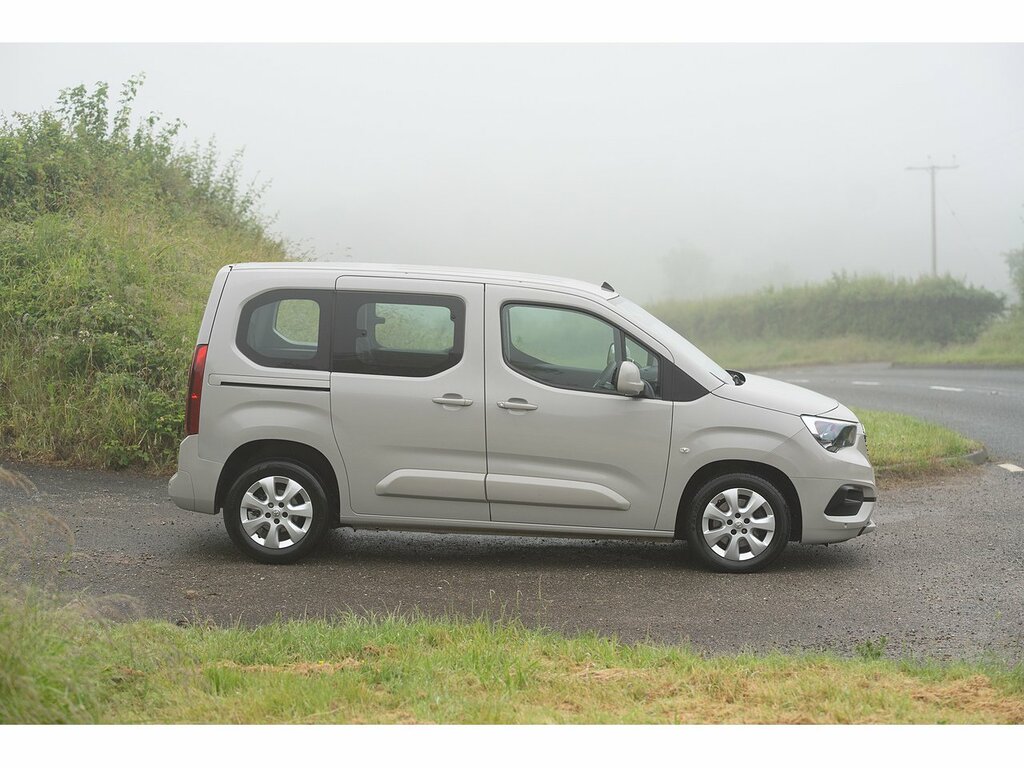 Vauxhall Combo Life Turbo Energy Grey #2