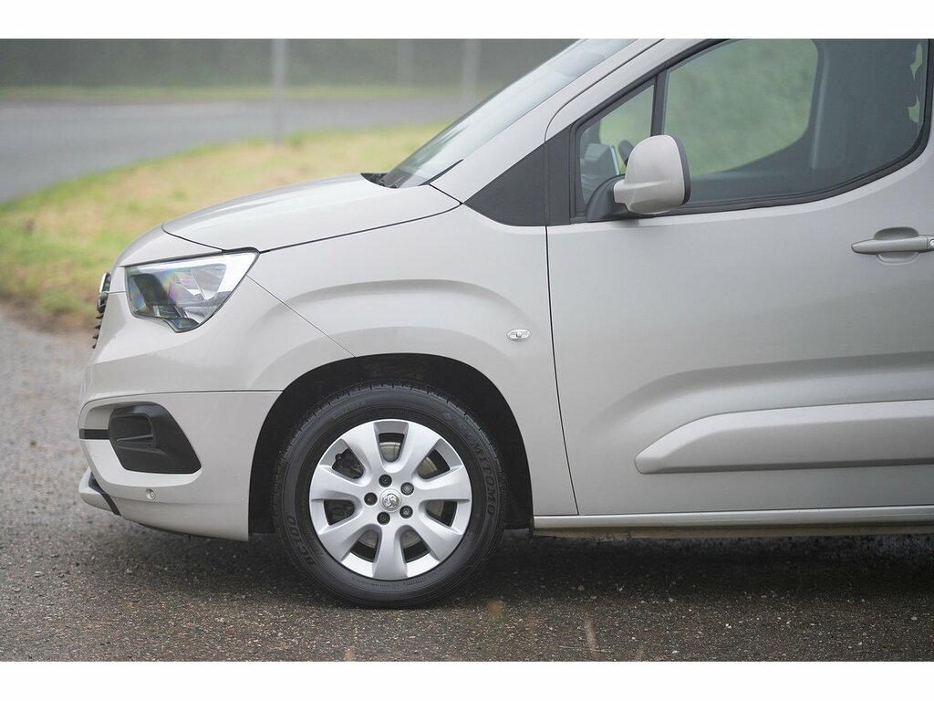 Vauxhall Combo Life Turbo Energy Grey #3