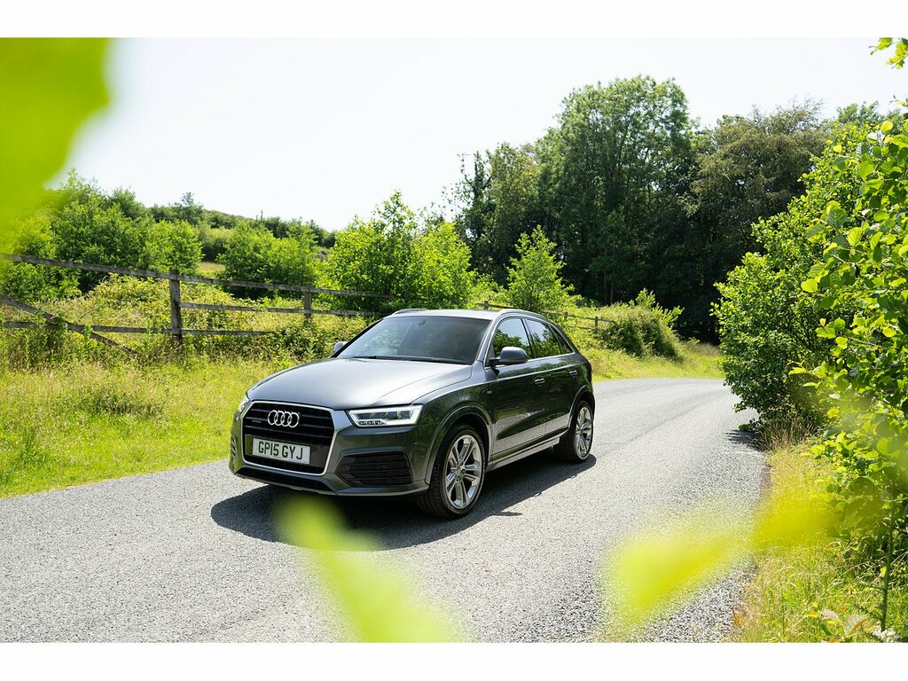 Audi Q3 Tdi S Line Plus Grey #3