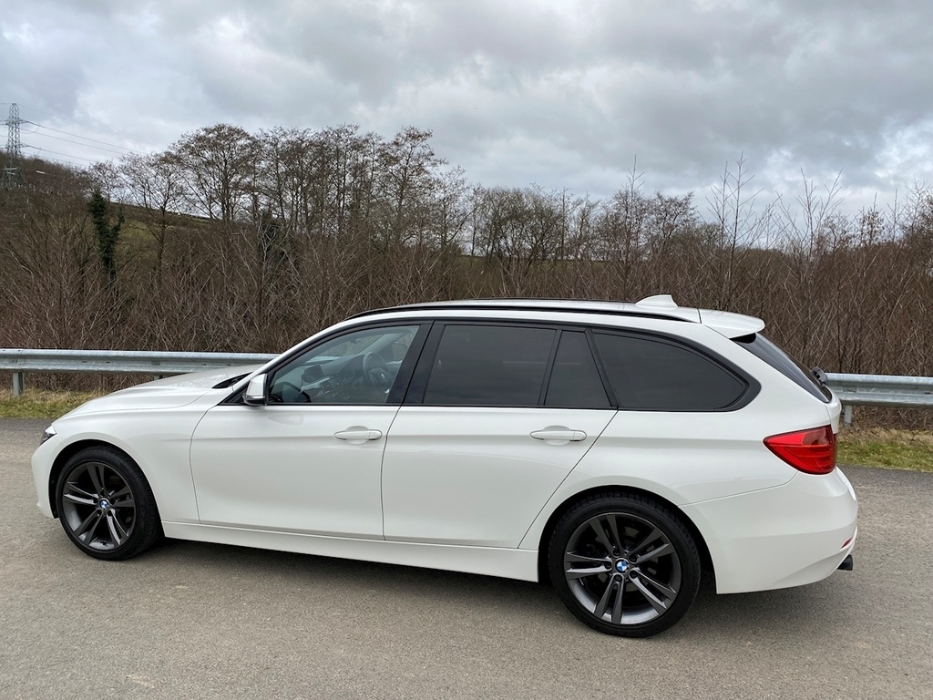 BMW 3 Series 318D Sport White #5