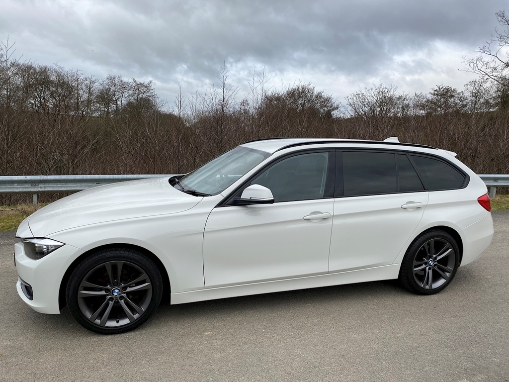 BMW 3 Series 318D Sport White #2