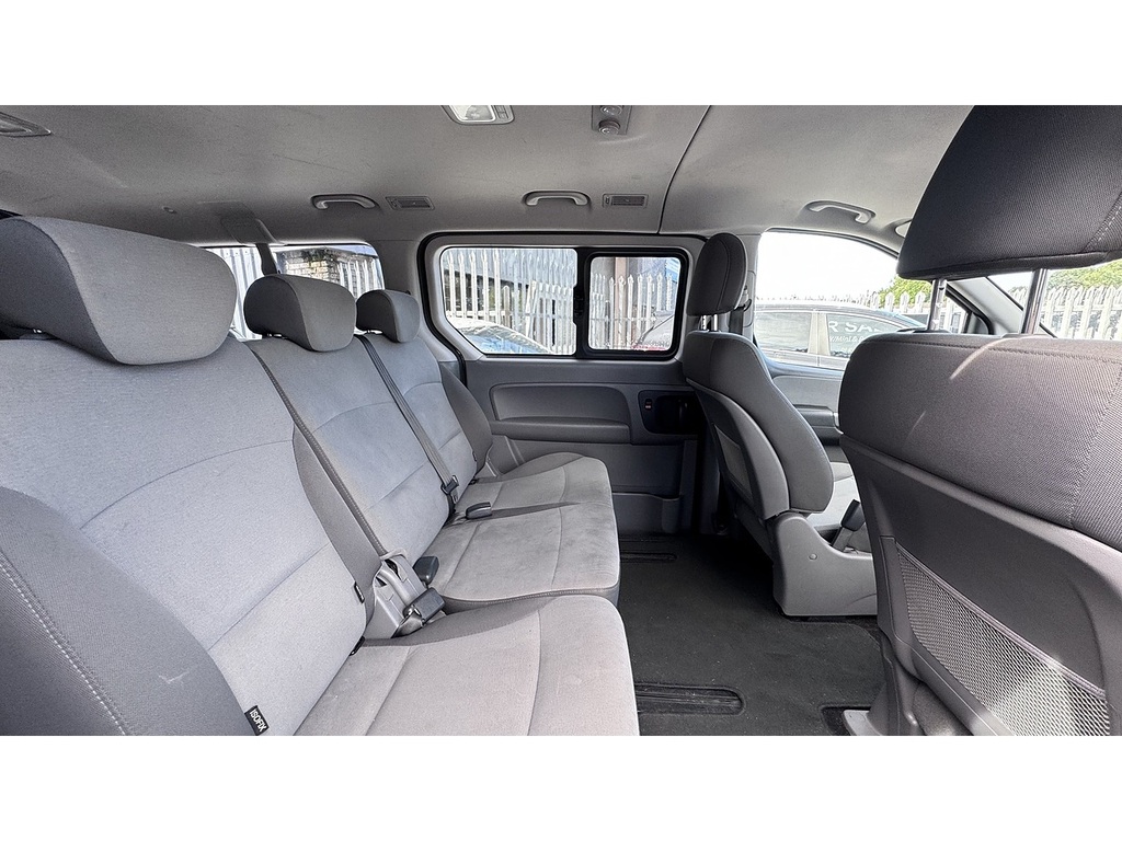 Hyundai I800 2.5 Crdi Se 8 Seats Mpv Silver #11