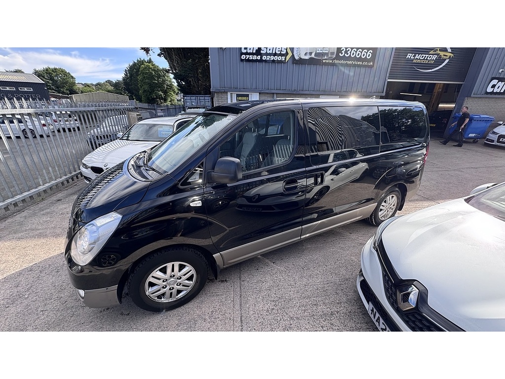 Hyundai I800 Crdi Se Nav Black #2