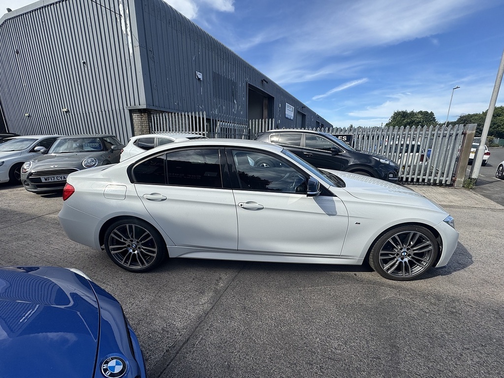 BMW 3 Series 320D M Sport White #3
