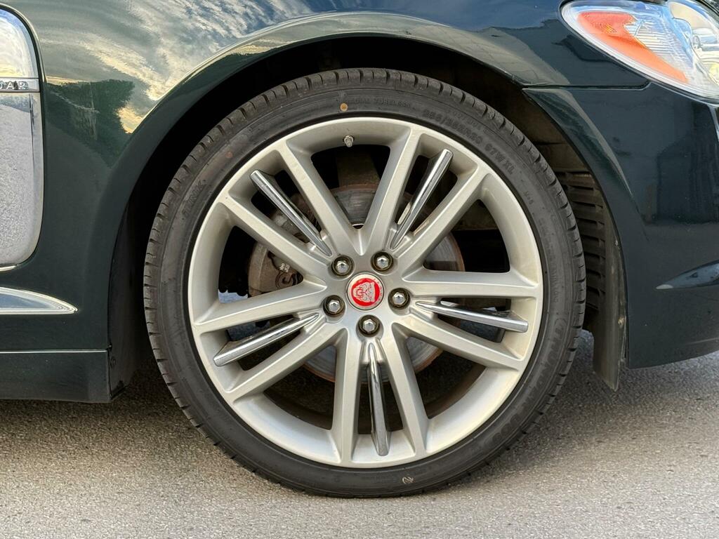 Jaguar XF 3.0D S V6 Portfolio Euro 5 Black #36