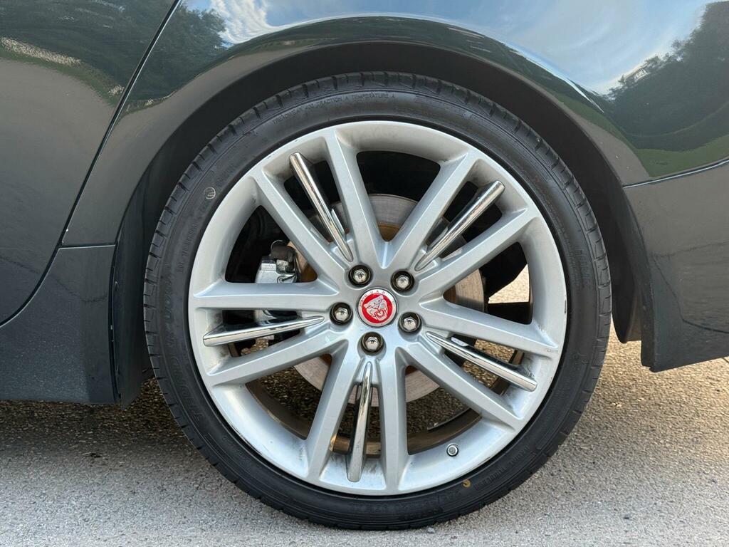 Jaguar XF 3.0D S V6 Portfolio Euro 5 Black #34