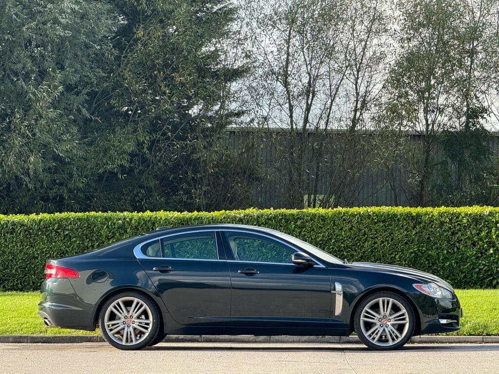 Jaguar XF 3.0D S V6 Portfolio Euro 5 Black #2
