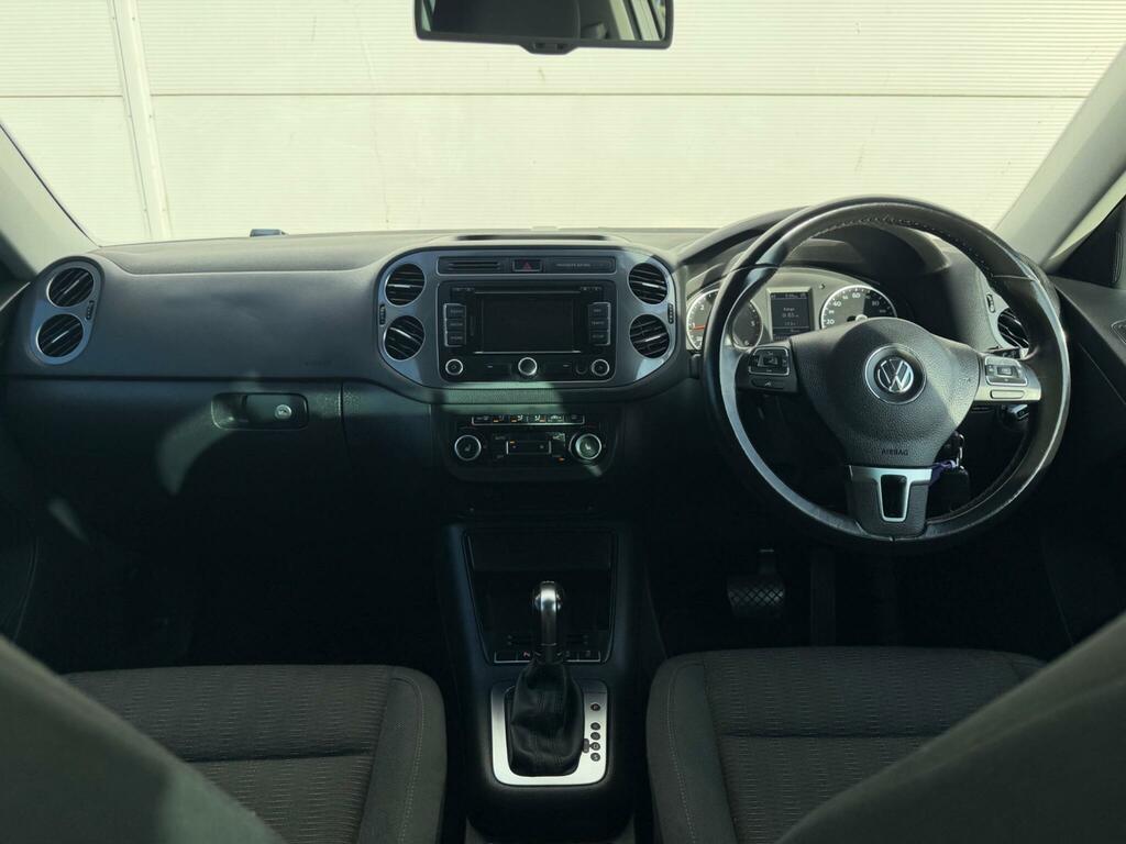 Volkswagen Tiguan 2.0 Tdi Bluemotion Tech Se White #32
