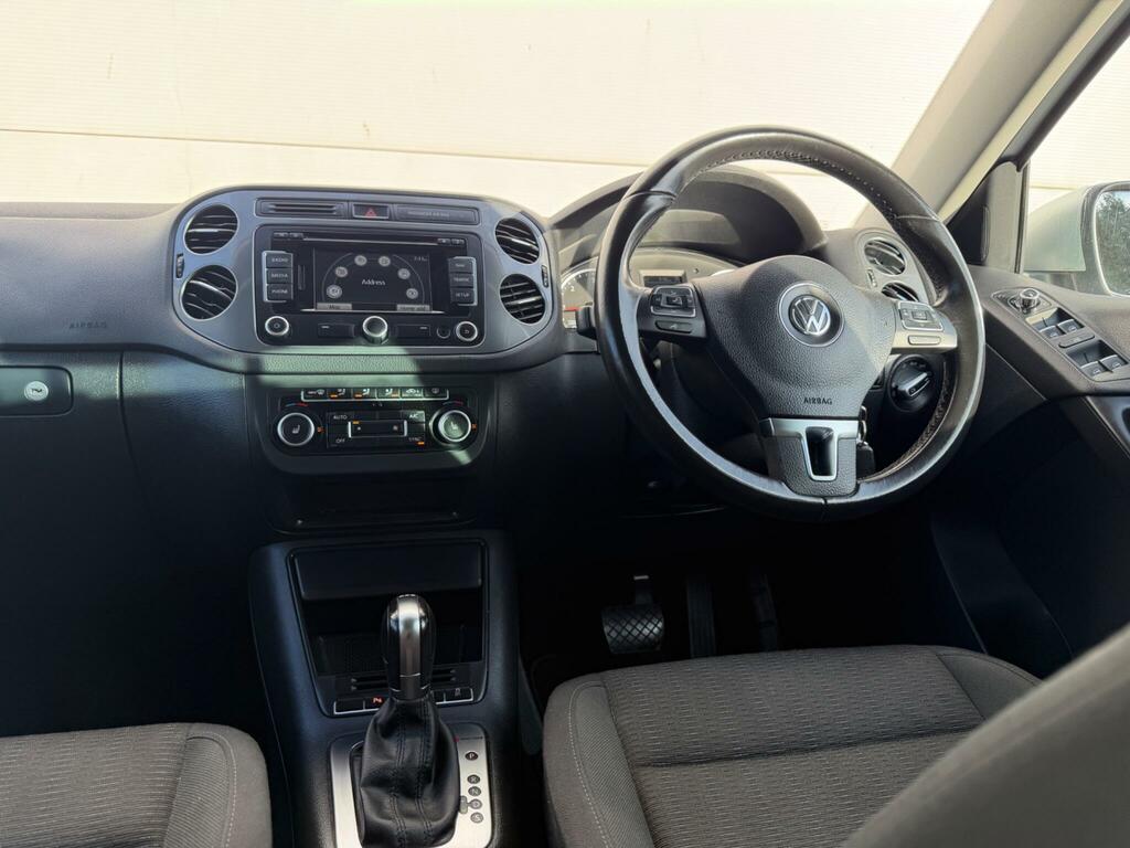 Volkswagen Tiguan 2.0 Tdi Bluemotion Tech Se White #30
