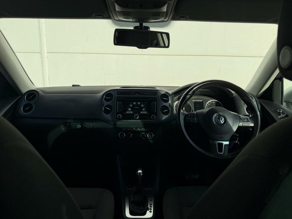 Volkswagen Tiguan 2.0 Tdi Bluemotion Tech Se White #29