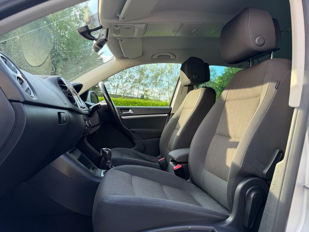 Volkswagen Tiguan 2.0 Tdi Bluemotion Tech Se White #26