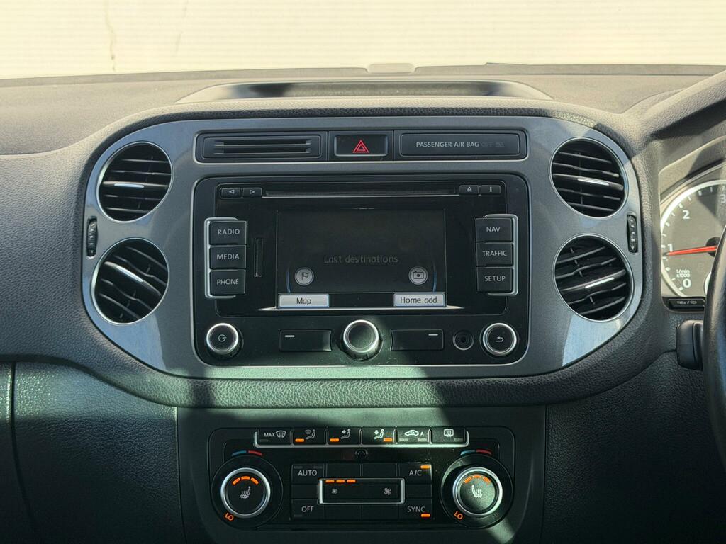 Volkswagen Tiguan 2.0 Tdi Bluemotion Tech Se White #40