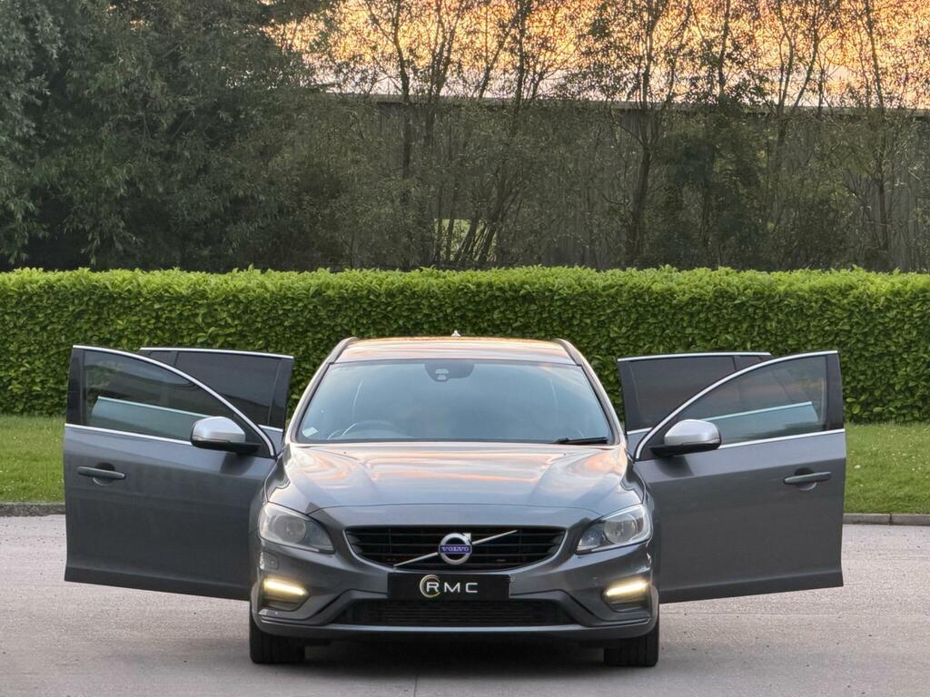 Volvo V60 2.0 T5 R-design Lux Nav Black #11