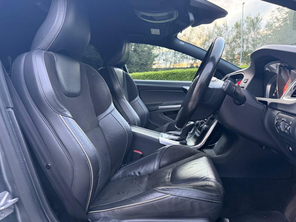 Volvo V60 2.0 T5 R-design Lux Nav Black #21