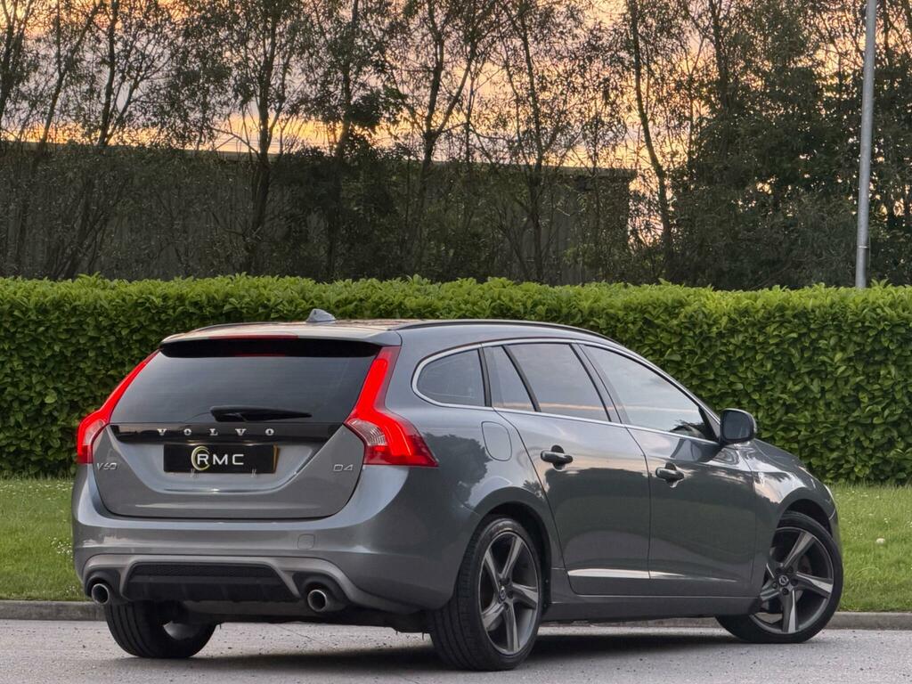 Volvo V60 R-design Nav Grey #3