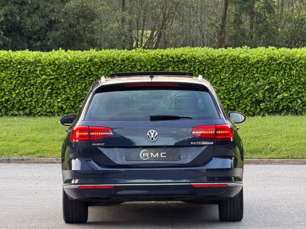 Volkswagen Passat Gt Blue #6