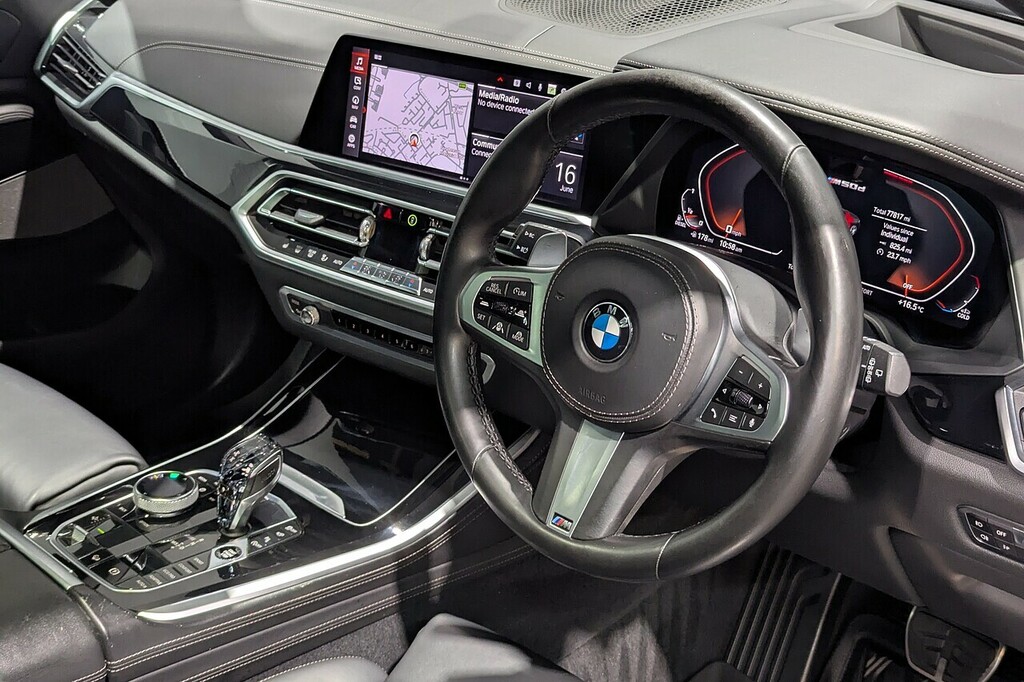 BMW X5 3.0 M50d Suv Xdrive Euro 6 Ss YK68NHW Black #3