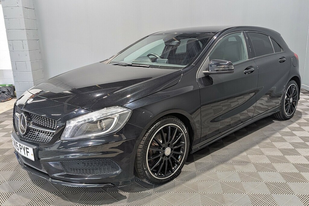 Mercedes-Benz A Class 2.1 A200 Cdi Amg Night Edition Hatchback Diese Black #4